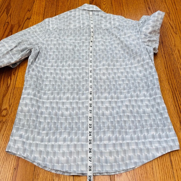 Alfani Button Front Long Sleeve Gray White Prisma Geo Print Causal Shirt Small - Picture 11 of 13
